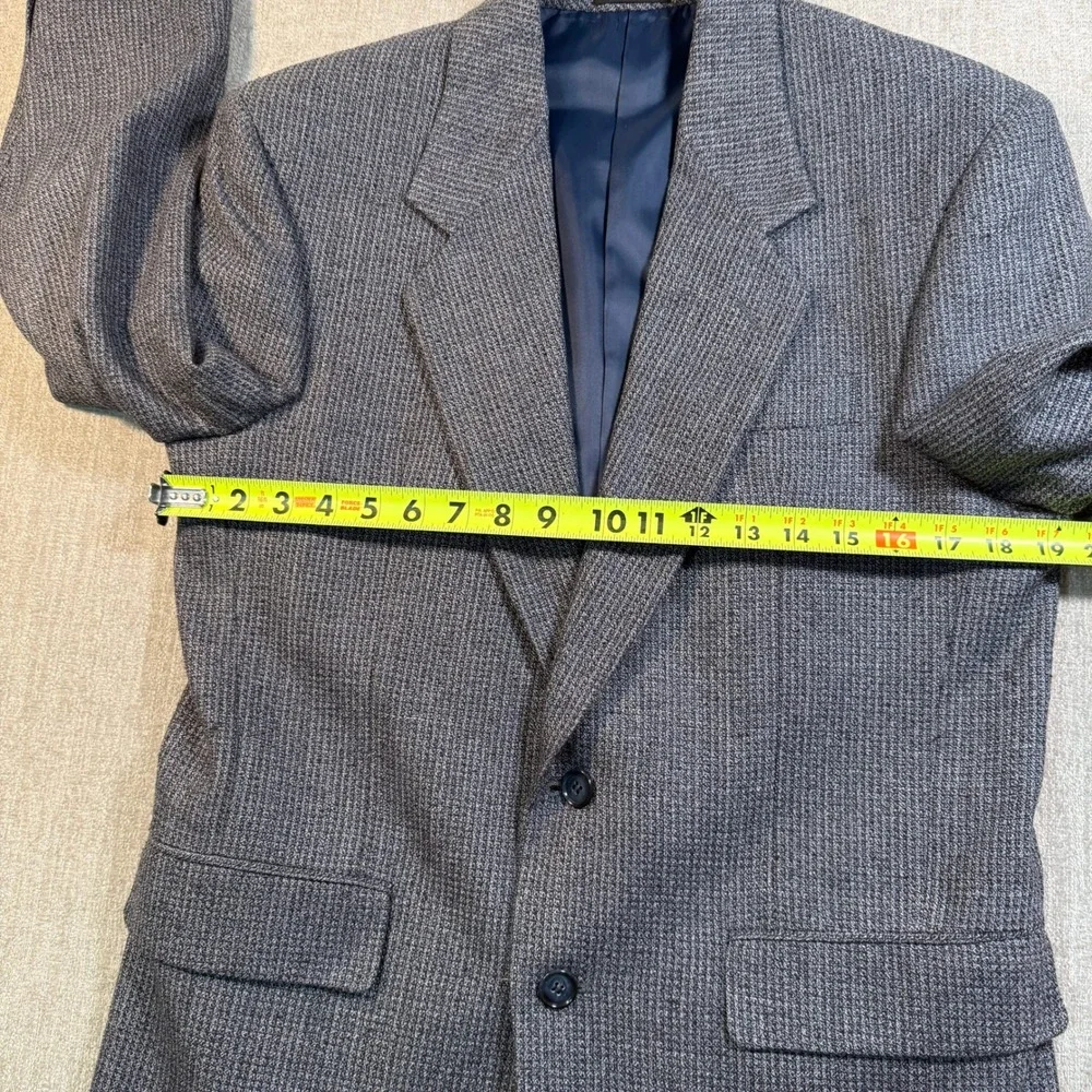Versini Mens Silk Wool Blend Blazer Gray Textured Sport Coat Size 37 S.B.